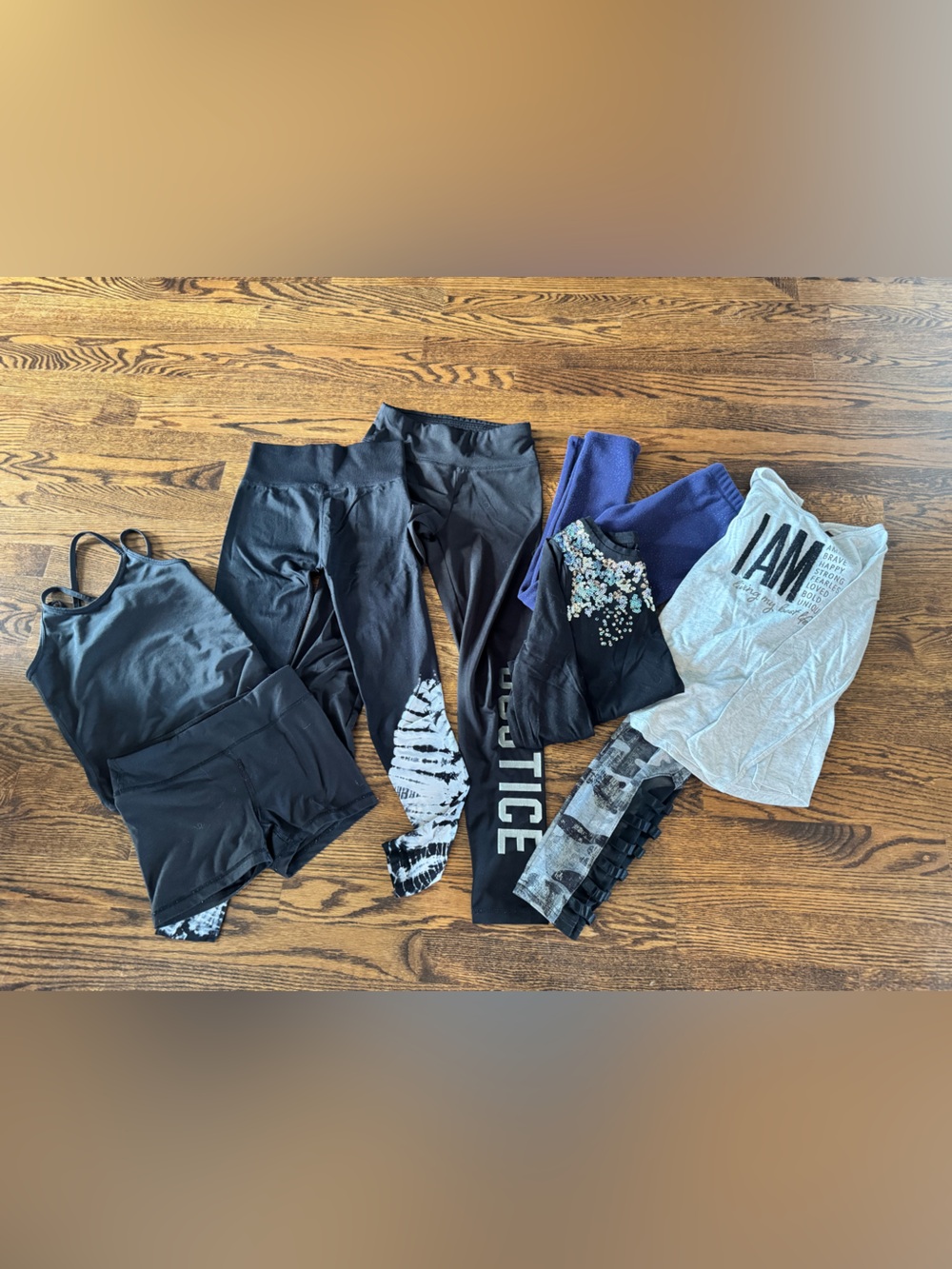 Girls Bundle 8 pc - active and lounge - size 7-8